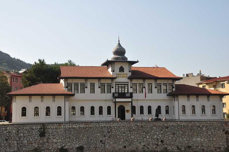 SARAYDÜZÜ KIŞLA BİNASI MİLLİ MÜCADELE MÜZESİ